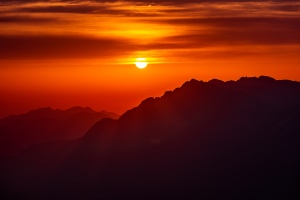 THEMENBILD, Sonnenuntergang am Kitzbueheler Horn